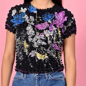Black Floral Popcorn Short Sleeve Tee